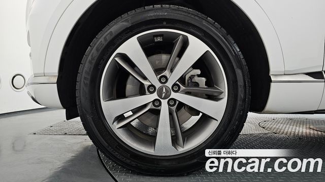 Genesis GV80 из Кореи Encar