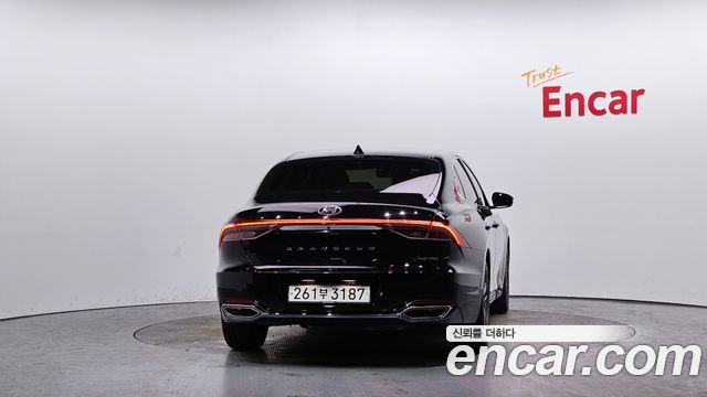 Hyundai Grandeur из Кореи Encar