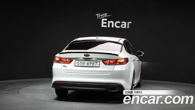 Kia K5 из Кореи Encar