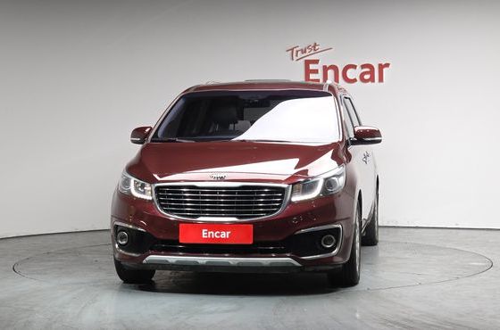 Kia Carnival 9-seater Prestige — пробег 181 770 км — фото 3 из 5