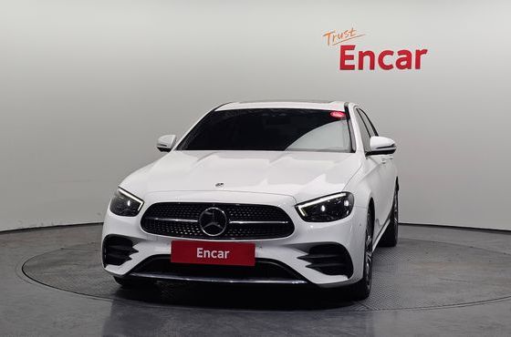 Mercedes-Benz E-Class E220d 4MATIC AMG Line — пробег 73 603 км — фото 3 из 5