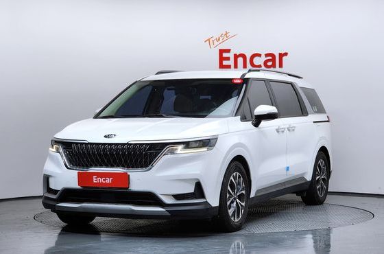 Kia Carnival Gasoline 9-Seater Prestige — пробег 205 338 км — фото 1 из 5
