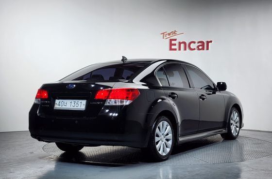 Subaru Legacy 2.5i Special Edition — пробег 183 958 км — фото 2 из 5