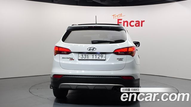 Hyundai Santafe Diesel(e-VGT) 2.0 2WD Premium — пробег 197 574 км — фото 4 из 5