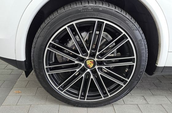 Porsche Cayenne 3.0 Diesel Platium Edition 958 — пробег 116 068 км — фото 5 из 5