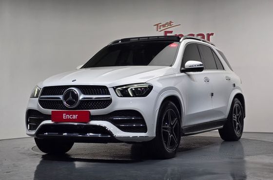 Mercedes-Benz GLE-Class GLE450 4MATIC — пробег 56 600 км — фото 1 из 5