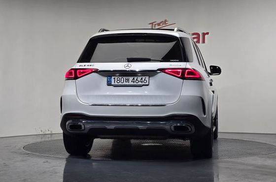 Mercedes-Benz GLE-Class GLE450 4MATIC — пробег 56 600 км — фото 4 из 5