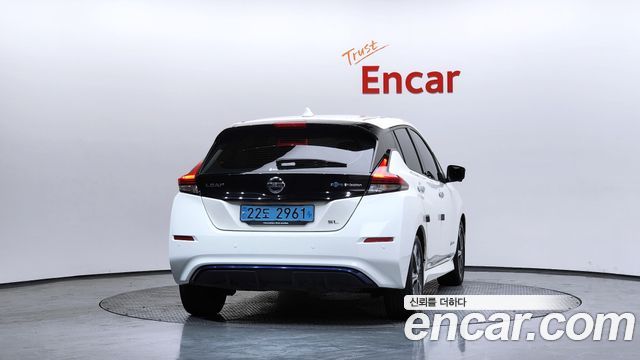 Nissan Leaf из Кореи Encar