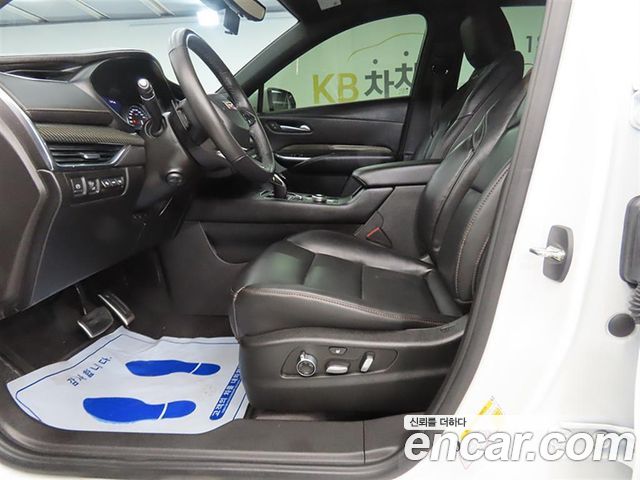 Cadillac XT4 из Кореи Encar
