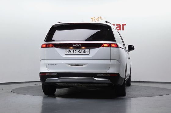 Kia Carnival Diesel 7-Seater Noblesse — пробег 75 718 км — фото 4 из 5
