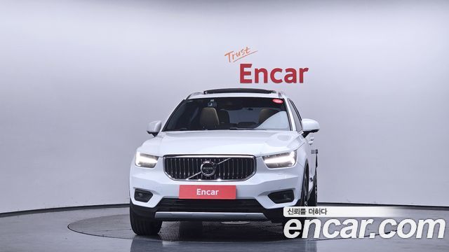 Volvo XC40 B4 Inscription — пробег 50 662 км — фото 3 из 5