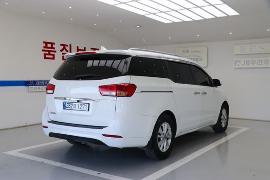 Kia Carnival 11-seater Luxury — пробег 147 899 км — фото 4 из 5