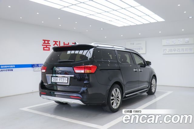 Kia Carnival из Кореи Encar