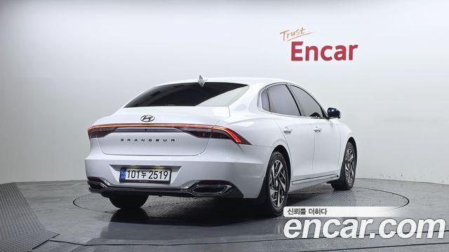 Hyundai Grandeur из Кореи Encar