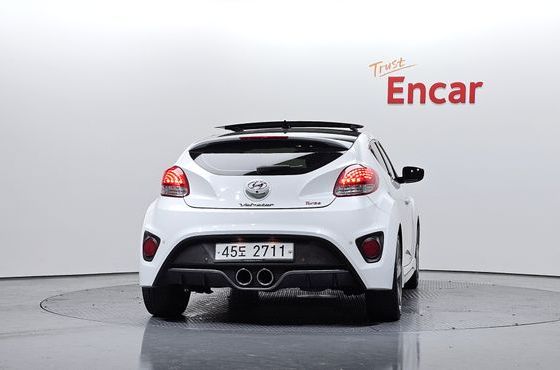 Hyundai Veloster T-GDi Extreme — пробег 167 381 км — фото 4 из 5