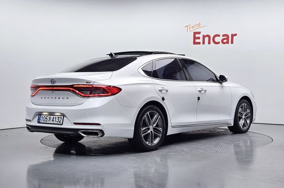 Hyundai Grandeur 3.0 Premium — пробег 70 976 км — фото 2 из 5