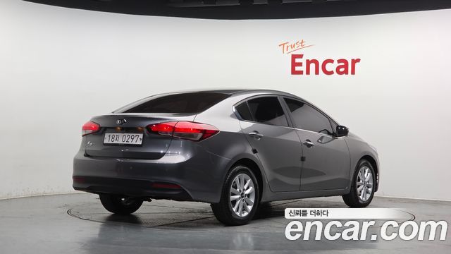 Kia K3 из Кореи Encar