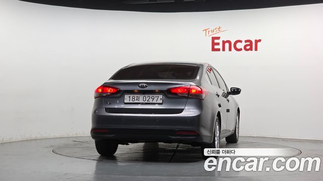 Kia K3 из Кореи Encar