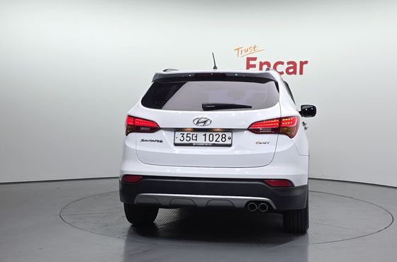Hyundai Santafe Diesel(e-VGT) 2.0 2WD Premium — пробег 123 813 км — фото 4 из 5