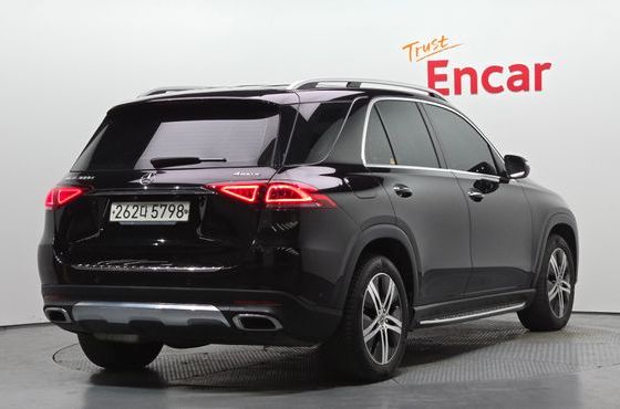 Mercedes-Benz GLE-Class GLE300d 4MATIC — пробег 93 381 км — фото 2 из 5