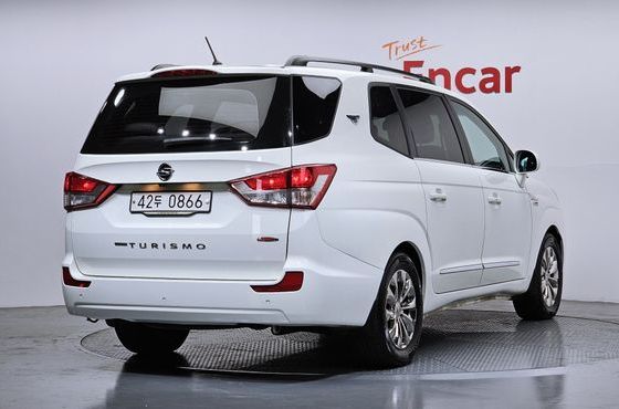 Ssangyong KORANDO 4WD RX 9-seater — пробег 159 078 км — фото 2 из 5