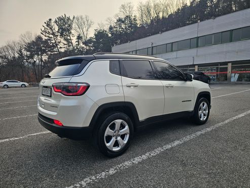 Jeep Compass 2.4 Limitied AWD — пробег 69 500 км — фото 5 из 5