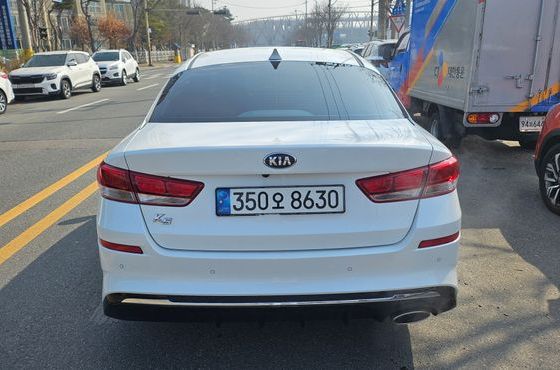 Kia K5 2.0 LPI Rental Car Luxury — пробег 85 000 км — фото 4 из 5