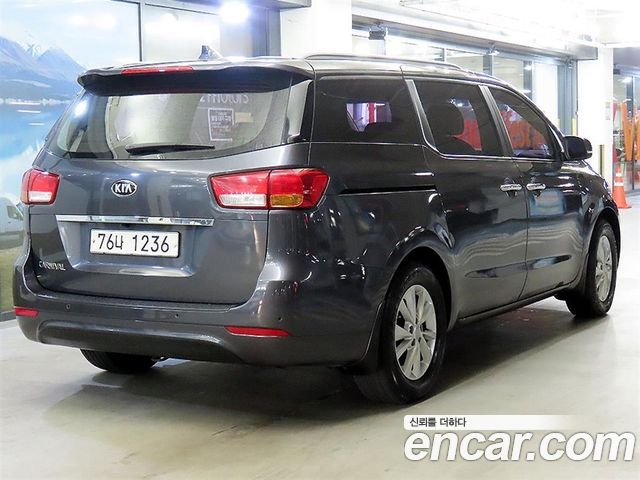 Kia Carnival из Кореи Encar