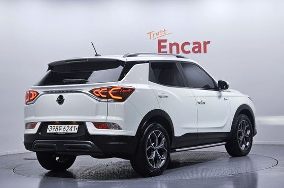 Ssangyong KORANDO Gasoline 1.5 2WD C5 Plus — пробег 65 418 км — фото 2 из 5