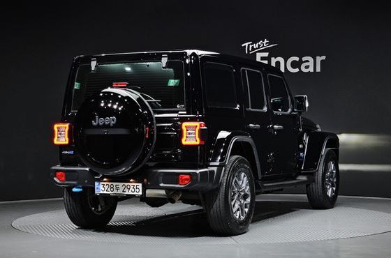 Jeep Wrangler 2.0 Overland Power Top 4Door 4xe — пробег 58 241 км — фото 2 из 5