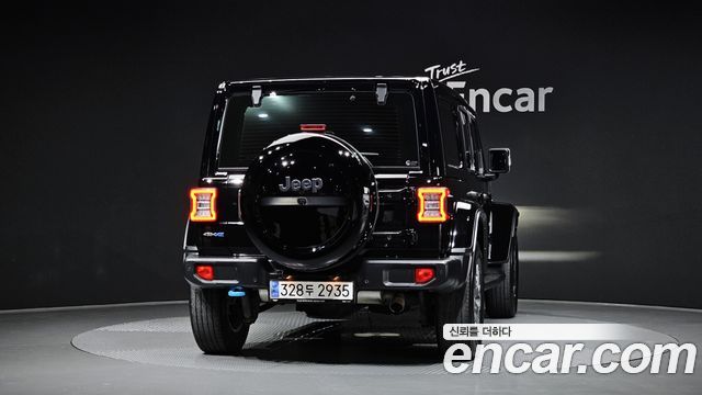Jeep Wrangler 2.0 Overland Power Top 4Door 4xe — пробег 58 241 км — фото 4 из 5