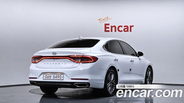 Hyundai Grandeur из Кореи Encar