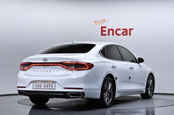 Hyundai Grandeur 2.4 Premium — пробег 101 262 км — фото 2 из 5