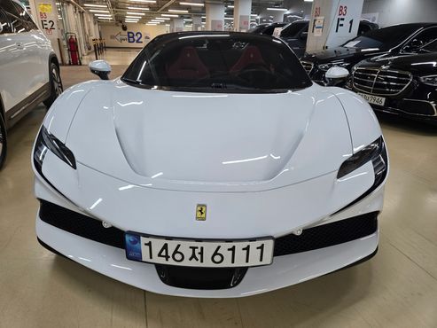 Ferrari SF90 4.0 — пробег 6 800 км — фото 2 из 5