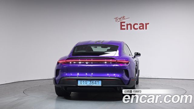 Porsche Taycan из Кореи Encar