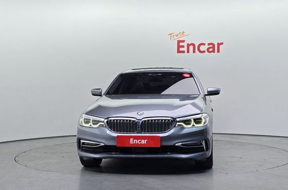 BMW 5-Series 530i xDrive Luxury Plus — пробег 100 629 км — фото 3 из 5