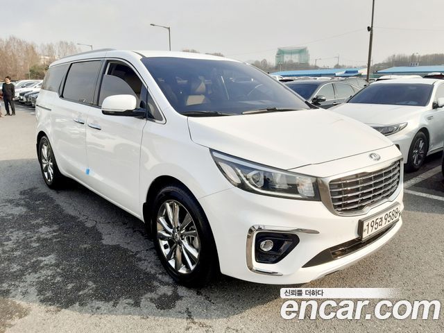 Kia Carnival из Кореи Encar