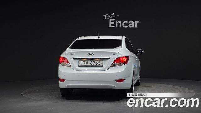 Hyundai Accent 1.6 GDI Top — пробег 171 883 км — фото 4 из 5