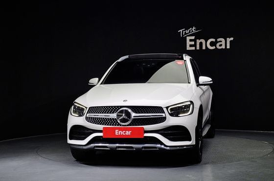 Mercedes-Benz GLC-Class GLC300 4MATIC Premium — пробег 65 104 км — фото 3 из 5