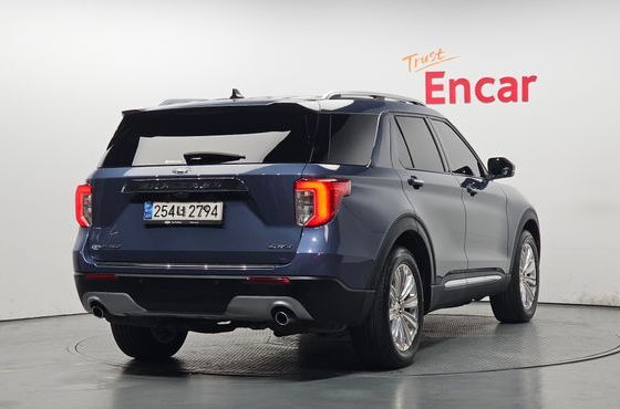 Ford Explorer 2.3 LimIted 4WD — пробег 89 508 км — фото 2 из 5