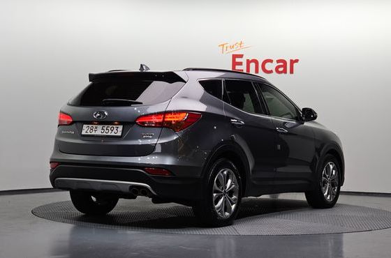 Hyundai Santafe Diesel(e-VGT) 2.0 4WD Exclusive — пробег 156 211 км — фото 2 из 5
