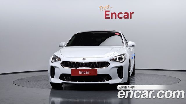 Kia Stinger из Кореи Encar