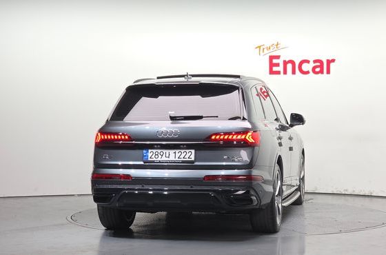 Audi Q7 55 TFSI Quattro Premium — пробег 71 087 км — фото 4 из 5