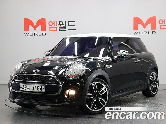 Mini Cooper Standard 3rd — пробег 215 160 км — фото 1 из 5