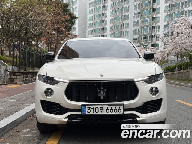 Maserati Levante 3.0 S AWD GranSport — пробег 172 345 км — фото 3 из 5
