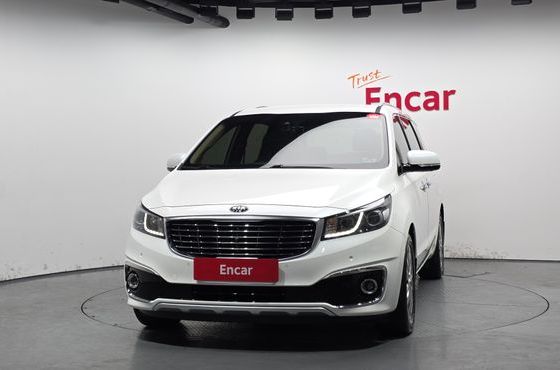 Kia Carnival Gasoline 9-seater Noblesse — пробег 53 100 км — фото 3 из 5