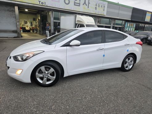 Hyundai AVANTE M16 GDI Smart — пробег 141 000 км — фото 3 из 5