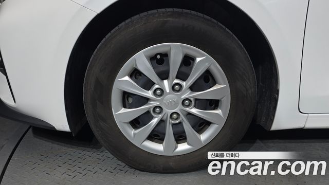 Kia K3 из Кореи Encar