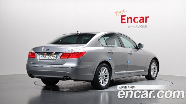 Hyundai Genesis из Кореи Encar