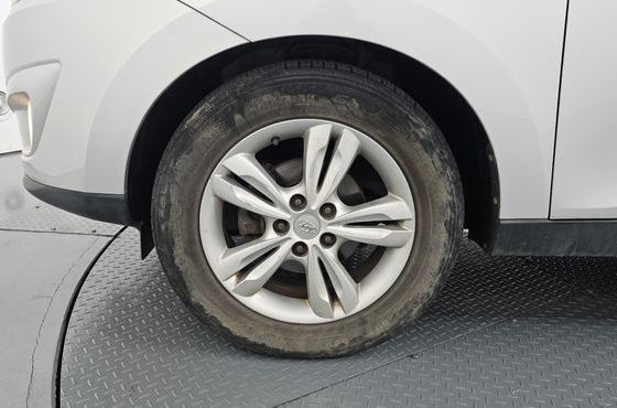 Hyundai Tucson Diesel 2WD X20 Luxury — пробег 238 120 км — фото 5 из 5